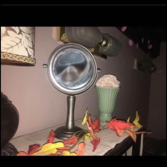 “Antique style” Pedestal vanity Mirror-double-sided - Picture 2 of 2